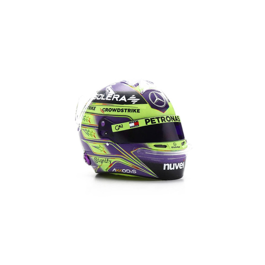Casco de Lewis Hamilton de la Mercedes AMG Petronas para el Silverstone, escala 1:5