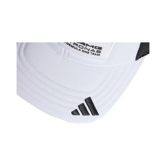 Gorra de béisbol Logo Trucker Mercedes AMG F1 2025 blanco