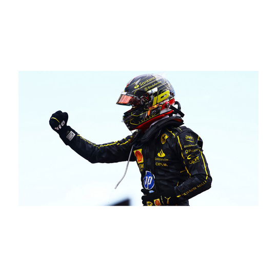 Casco de Charles Leclerc de la Scuderia Ferrari para el Gran Premio de Monza, escala 1:5