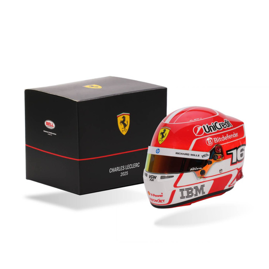 Casco de Charles Leclerc de la Scuderia Ferrari 2025, escala 1:2