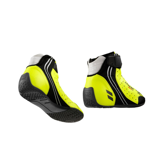 Botines OMP ONE EVO X MY24 amarillo (FIA)