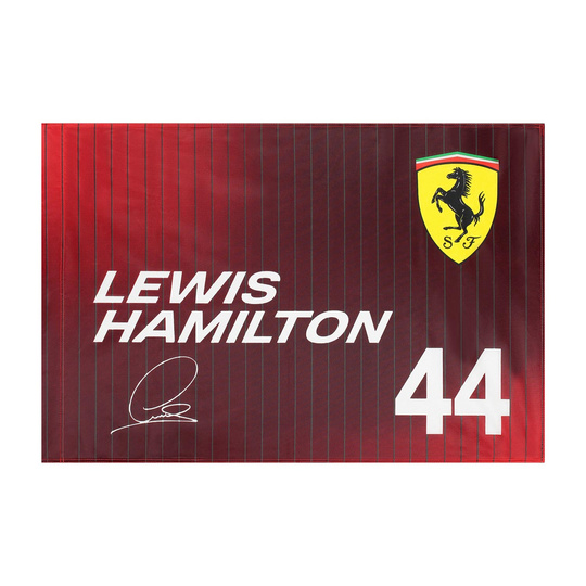 Bandera Lewis Hamilton Scuderia Ferrari F1 2025