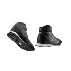 Botines OMP ONE TT negro (FIA)